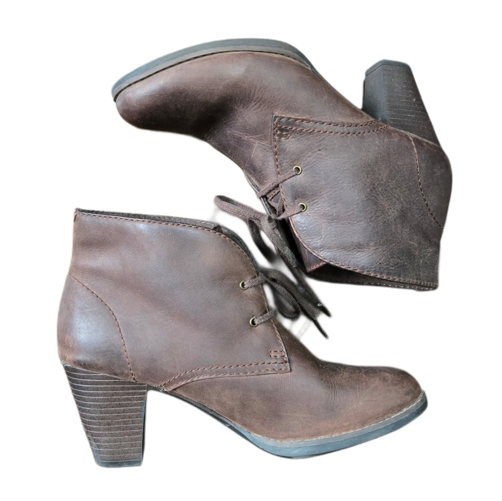 Clarks Brown Leather Lace-Up Ankle Boots Size‎ 10M Block Heel Booties Corpcore